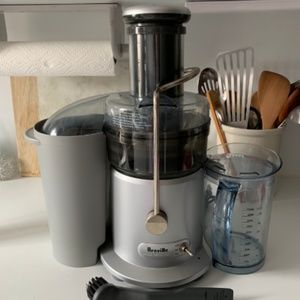 Breville Juicer